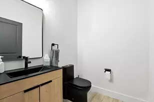 8303 Tidewater Ct, Anderson Township, OH 45255 - Photo 23