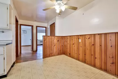 1850 Bising Avenue, Cincinnati, OH 45239 - Photo 7