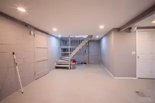 6765 Richard Ave, Cincinnati, OH 45224 - Photo 13