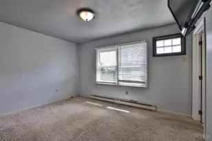 6035 Kyles Station Rd, Liberty Township, OH 45011 - Photo 17