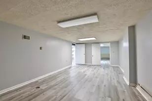 6035 Kyles Station Rd, Liberty Township, OH 45011 - Photo 25