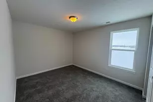 514 Red Maple Ln, Wilmington, OH 45177 - Photo 5