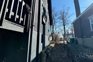 2822 Montana Ave, Cincinnati, OH 45211 - Photo 3