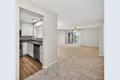 101 Logsby Place #J, Milford, OH 45150 - Photo 3