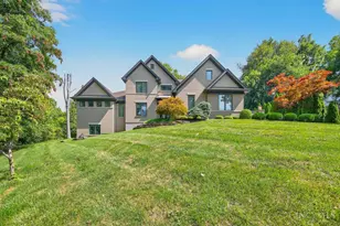 8714 Weller Rd, Montgomery, OH 45249 - Photo 7