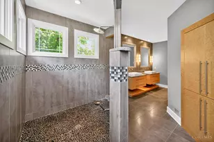 8714 Weller Rd, Montgomery, OH 45249 - Photo 25