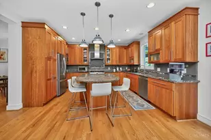 8714 Weller Rd, Montgomery, OH 45249 - Photo 15