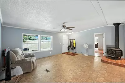 4698 Bennington Road, Washington Twp, OH 45133 - Photo 9