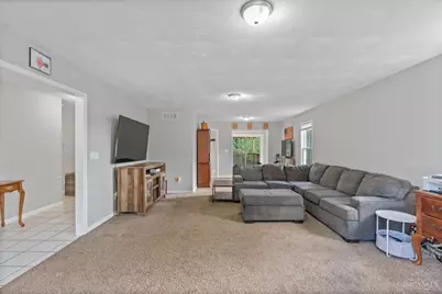 129 Vaughn Avenue, Hillsboro, OH 45133 - Photo 7