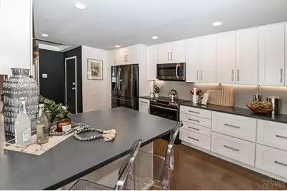 2401 Ingleside Avenue #10D, Cincinnati, OH 45206 - Photo 13