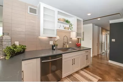 2401 Ingleside Avenue #10D, Cincinnati, OH 45206 - Photo 17