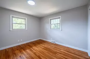 202 Loretta Dr, Middletown, OH 45044 - Photo 9