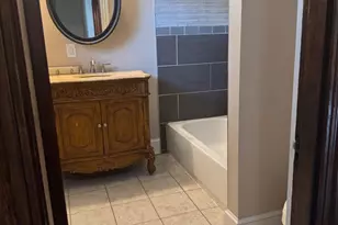 5044 Wesley Ave, Norwood, OH 45212 - Photo 7