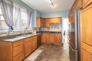 4330 Schulte Dr, Cincinnati, OH 45205 - Photo 9