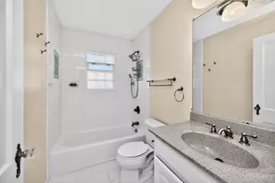 8095 Camner Ave, Sycamore Township, OH 45236 - Photo 17