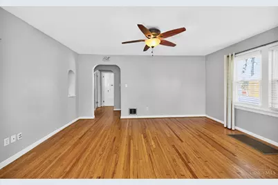 8095 Camner Avenue, Sycamore Township, OH 45236 - Photo 3