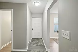 5356 Pros Dr, West Chester, OH 45069 - Photo 3