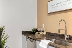 1966 Kentucky Ave, Cincinnati, OH 45223 - Photo 15