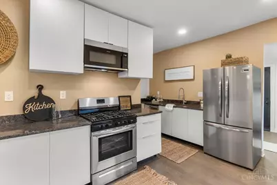 1966 Kentucky Avenue, Cincinnati, OH 45223 - Photo 13