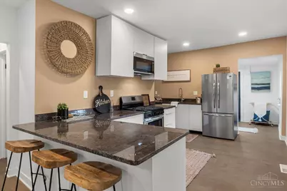 1966 Kentucky Avenue, Cincinnati, OH 45223 - Photo 9