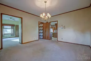 2921 Tylersville Rd, Hamilton, OH 45015 - Photo 9