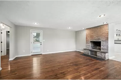 346 Hyde Park Drive, Hamilton, OH 45013 - Photo 5