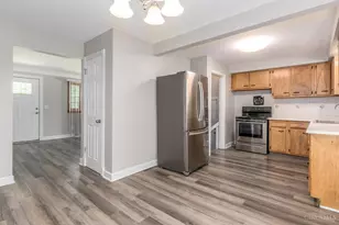 2659 Devils Backbone Rd, Green Township, OH 45233 - Photo 9