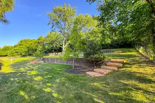 8907 Eldora Dr, Sycamore Township, OH 45236 - Photo 43