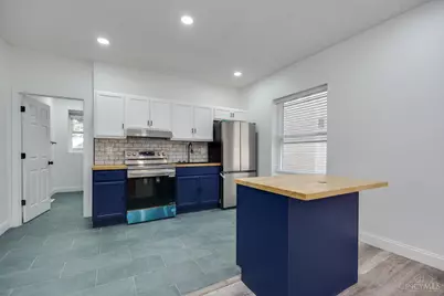 124 Valencia Street, Cincinnati, OH 45219 - Photo 15