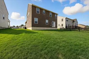 1590 Clearbrook Ln, Batavia Township, OH 45102 - Photo 5