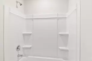 10368 Mae Ct, Colerain Township, OH 45251 - Photo 33