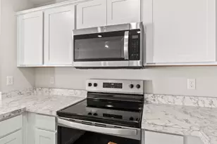 10368 Mae Ct, Colerain Township, OH 45251 - Photo 15