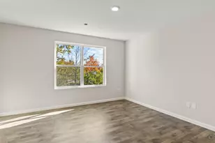 10368 Mae Ct, Colerain Township, OH 45251 - Photo 17