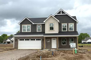 838 W Arlington St, Trenton, OH 45067 - Photo 1
