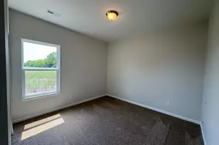 815 W Arlington St, Trenton, OH 45067 - Photo 3