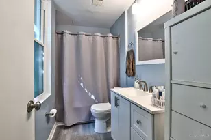 5831 Bryson St, Cincinnati, OH 45230 - Photo 13