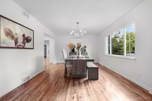 966 Sutton Rd, Anderson Township, OH 45230 - Photo 7