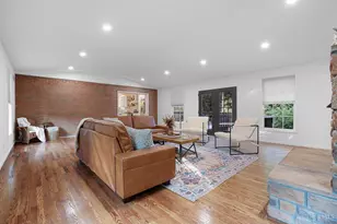 966 Sutton Rd, Anderson Township, OH 45230 - Photo 11