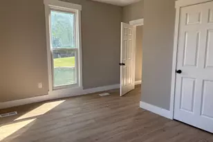 6405 Cincinnati Dayton Rd, Liberty Township, OH 45044 - Photo 9