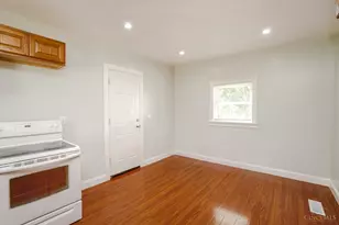 2045 1st Ave, Springfield Township, OH 45224 - Photo 11