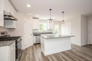 10354 Fay Ln, Colerain Township, OH 45251 - Photo 9