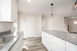 10354 Fay Ln, Colerain Township, OH 45251 - Photo 11