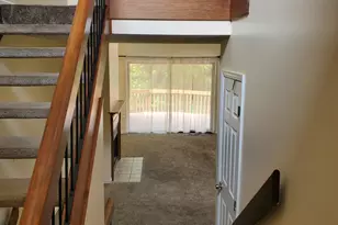 256 Centerbury Ct, Springdale, OH 45246 - Photo 7