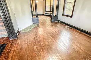 2568 Trevor Pl, Cincinnati, OH 45225 - Photo 9