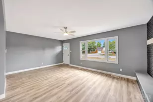 423 Cranewood Dr, Trenton, OH 45067 - Photo 3