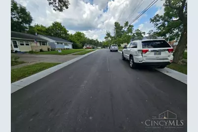 8622 Mockingbird Lane, Springfield Township, OH 45231 - Photo 5