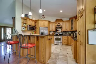 1922 Rebecca Ridge Ln, Morgan Township, OH 45013 - Photo 9