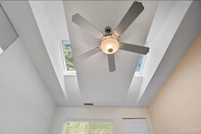 9870 Timbers Drive, Blue Ash, OH 45242 - Photo 21