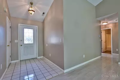 410 Armand Drive, Troy, OH 45373 - Photo 5