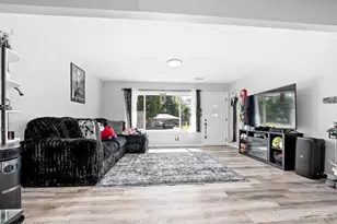 1008 W Main St, Loveland, OH 45140 - Photo 5